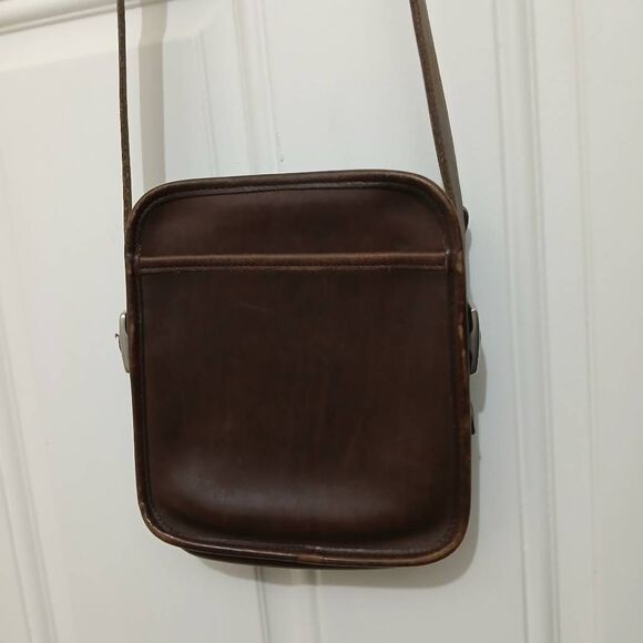 Vintage womens or mens camera crossbody Handbag dark chocolate brown leather - Picture 4 of 7
